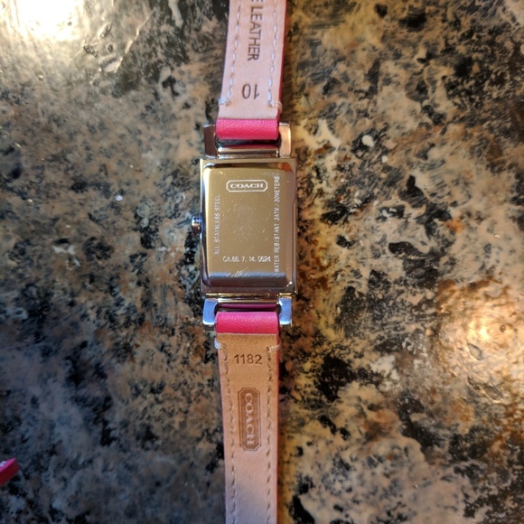 Coach wrap watch - Picture 2 of 3